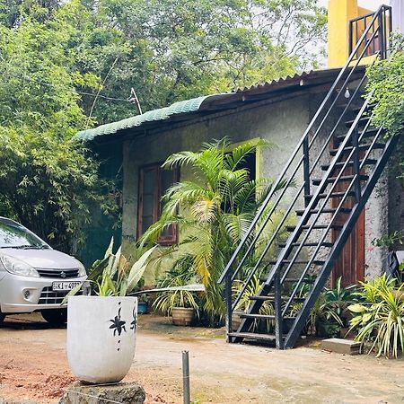 Sigiriya Vee Guest Apartment Exterior photo